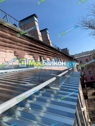Крыша на балконе в Малаховке монтаж и ремонт по выгодной цене от МосБалкон