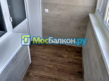 Отделка балкона и лоджии пластиковыми ПВХ панелями в Малаховке от компании МосБалкон