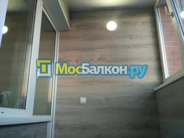 Отделка балкона и лоджии пластиковыми ПВХ панелями в Малаховке от компании МосБалкон