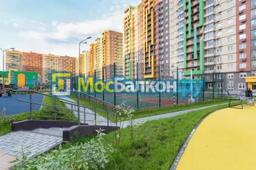 Французское остекление балконов и лоджий под ключ по доступным ценам в Малаховке | МосБалкон