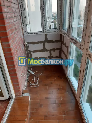 Панорамное остекление заказать под ключ по выгодной цене в Малаховке от компании МосБалкон