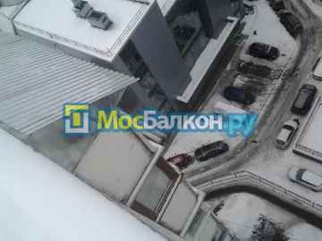 Крыша на балконе в Малаховке монтаж и ремонт по выгодной цене от МосБалкон