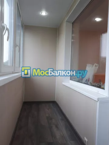 Алюминиевое остекление балконов под ключ по доступным ценам в Малаховке | МосБалкон
