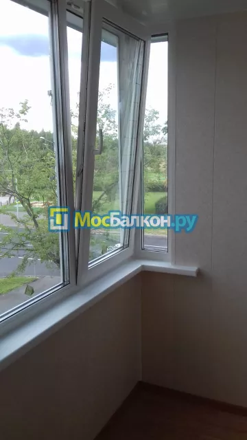 Пластиковое остекление балконов под ключ по доступным ценам в Малаховке | МосБалкон