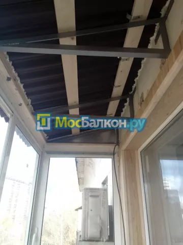Крыша на балконе в Малаховке монтаж и ремонт по выгодной цене от МосБалкон