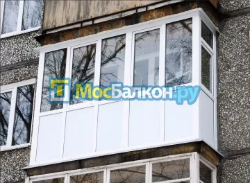 Отделка балкона и лоджии пластиковыми ПВХ панелями в Малаховке от компании МосБалкон