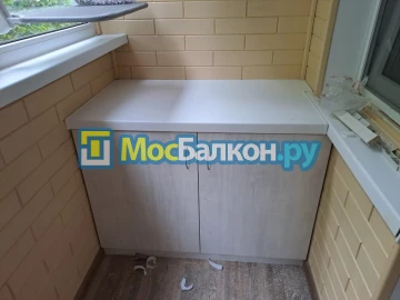 Шкаф на балкон купить в Малаховке на заказ недорого от МосБалкон