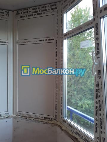 Остекление пластиковыми окнами