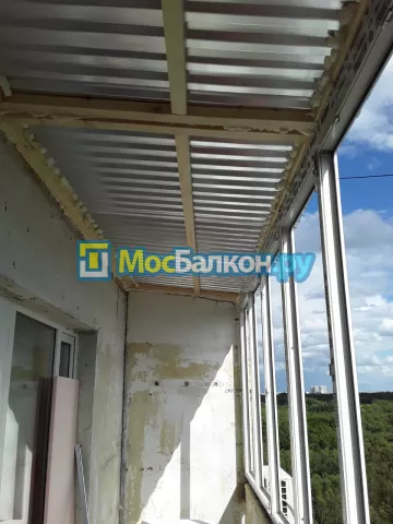 Крыша на балконе в Малаховке монтаж и ремонт по выгодной цене от МосБалкон