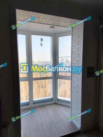 Панорамное остекление заказать под ключ по выгодной цене в Малаховке от компании МосБалкон