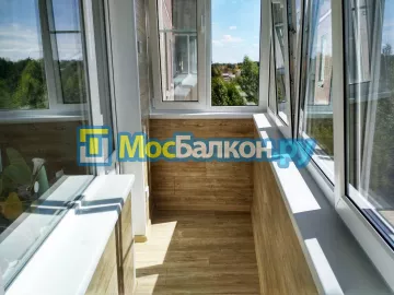 Отделка балкона и лоджии пластиковыми ПВХ панелями в Малаховке от компании МосБалкон