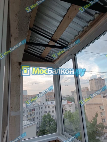 Крыша на балконе в Малаховке монтаж и ремонт по выгодной цене от МосБалкон