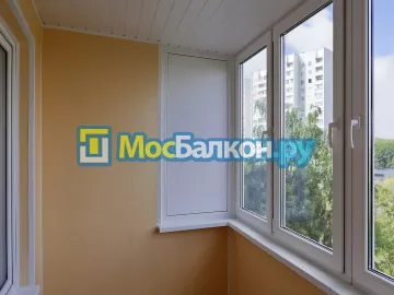 Пластиковое остекление балконов под ключ по доступным ценам в Малаховке | МосБалкон