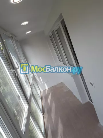 Панорамное остекление заказать под ключ по выгодной цене в Малаховке от компании МосБалкон